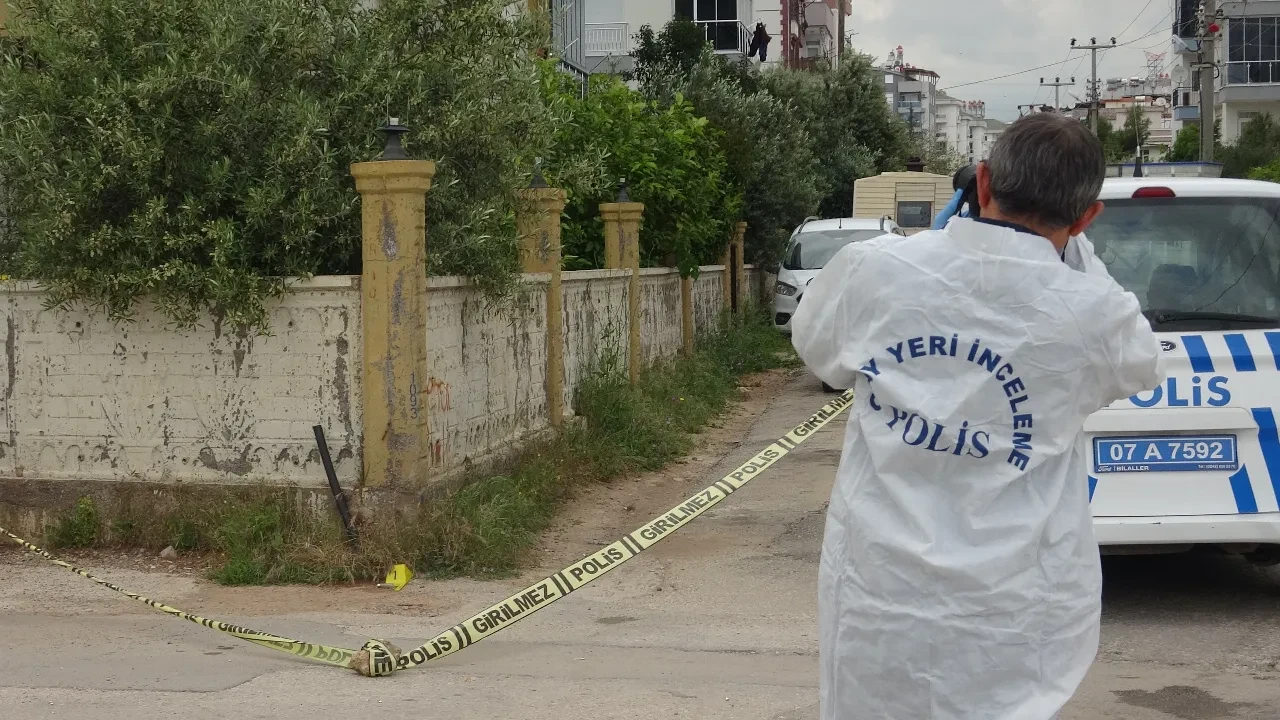 Arabanın anahtarını vermeyen annesine dehşeti yaşattı! Pompalı tüfekle saldırıp kaçtı