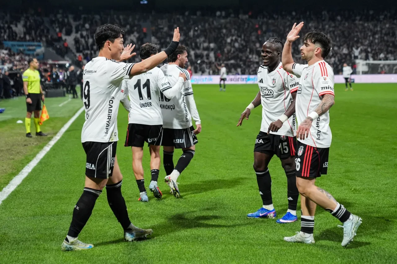 Beşiktaş Alanyaspor CANLI nereden izlenir? ZTK Beşiktaş Alanyaspor ilk 11’ler, maç kadrosu