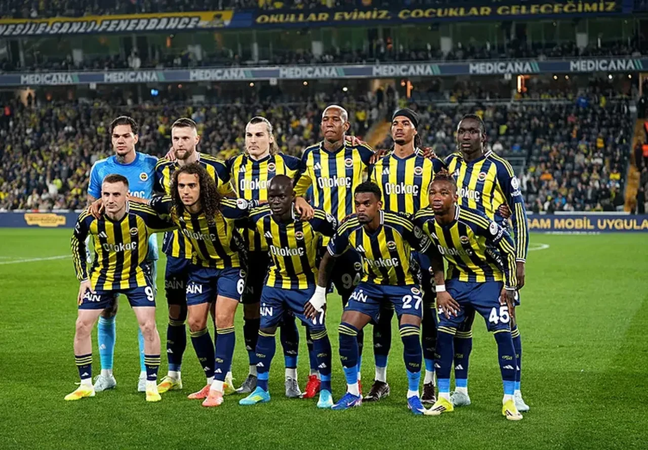 Fenerbahçe'de 142 milyon Euro'luk hayal kırıklığı! Konyaspor maçı sonrası ağır fatura ortaya çıktı