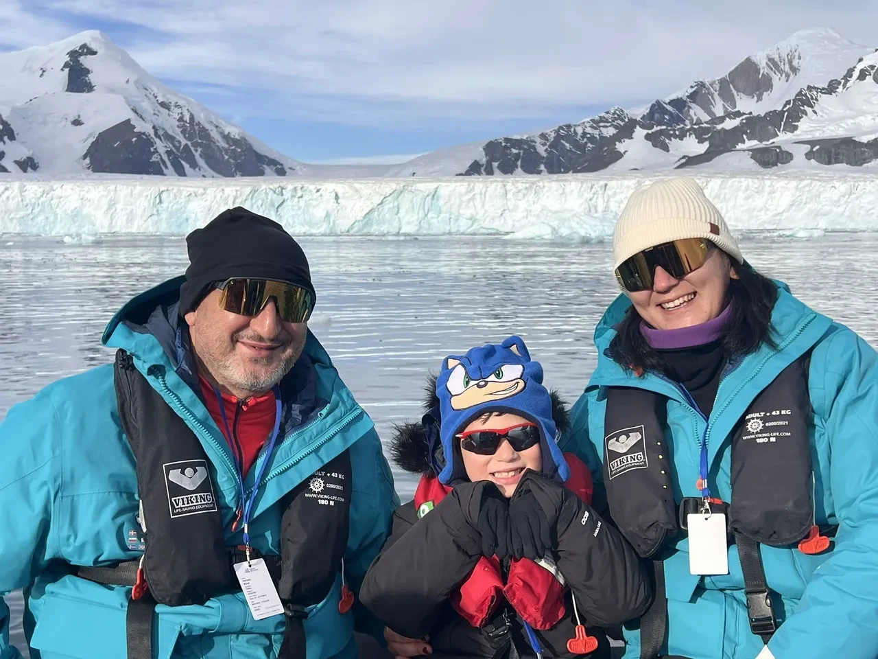 Güney Kutbu’na giden en genç Türk oldu! 7 yaşındaki Pars, özel izinle Antarktika’da 14 gün yaşadı