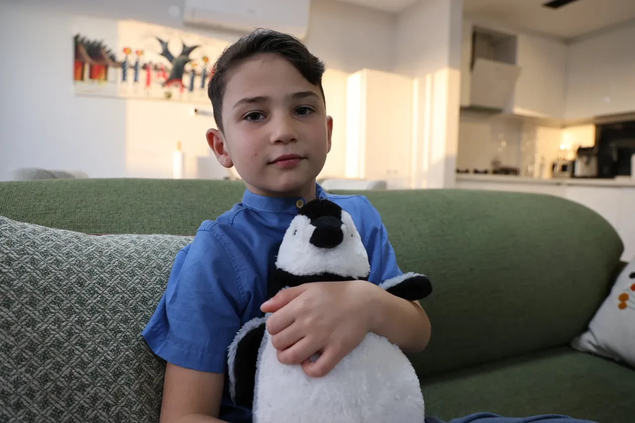 Güney Kutbu’na giden en genç Türk oldu! 7 yaşındaki Pars, özel izinle Antarktika’da 14 gün yaşadı