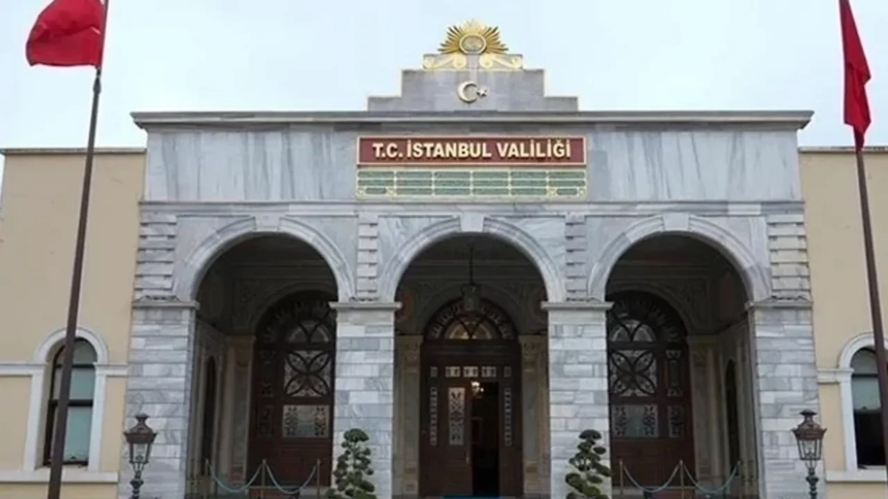İstanbul Valiliği'nden 'hukuka ve insan haklarına aykırı muamele' iddialarına ilişkin açıklama