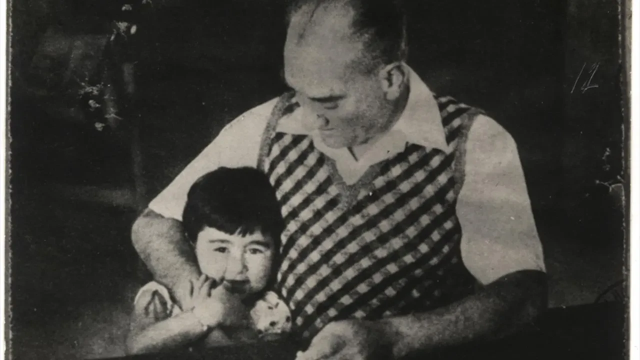 Kurumsal 23 Nisan Mesajları 2026 ve Atatürk Fotoğrafları! Atatatürk’ün 23 Nisan ile ilgili kullandığı sözler ve mesajlar