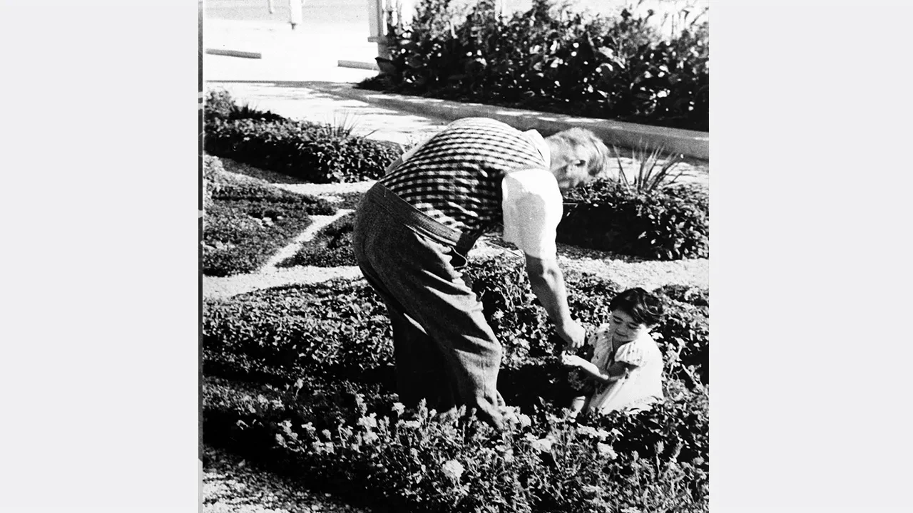 Kurumsal 23 Nisan Mesajları 2026 ve Atatürk Fotoğrafları! Atatatürk’ün 23 Nisan ile ilgili kullandığı sözler ve mesajlar