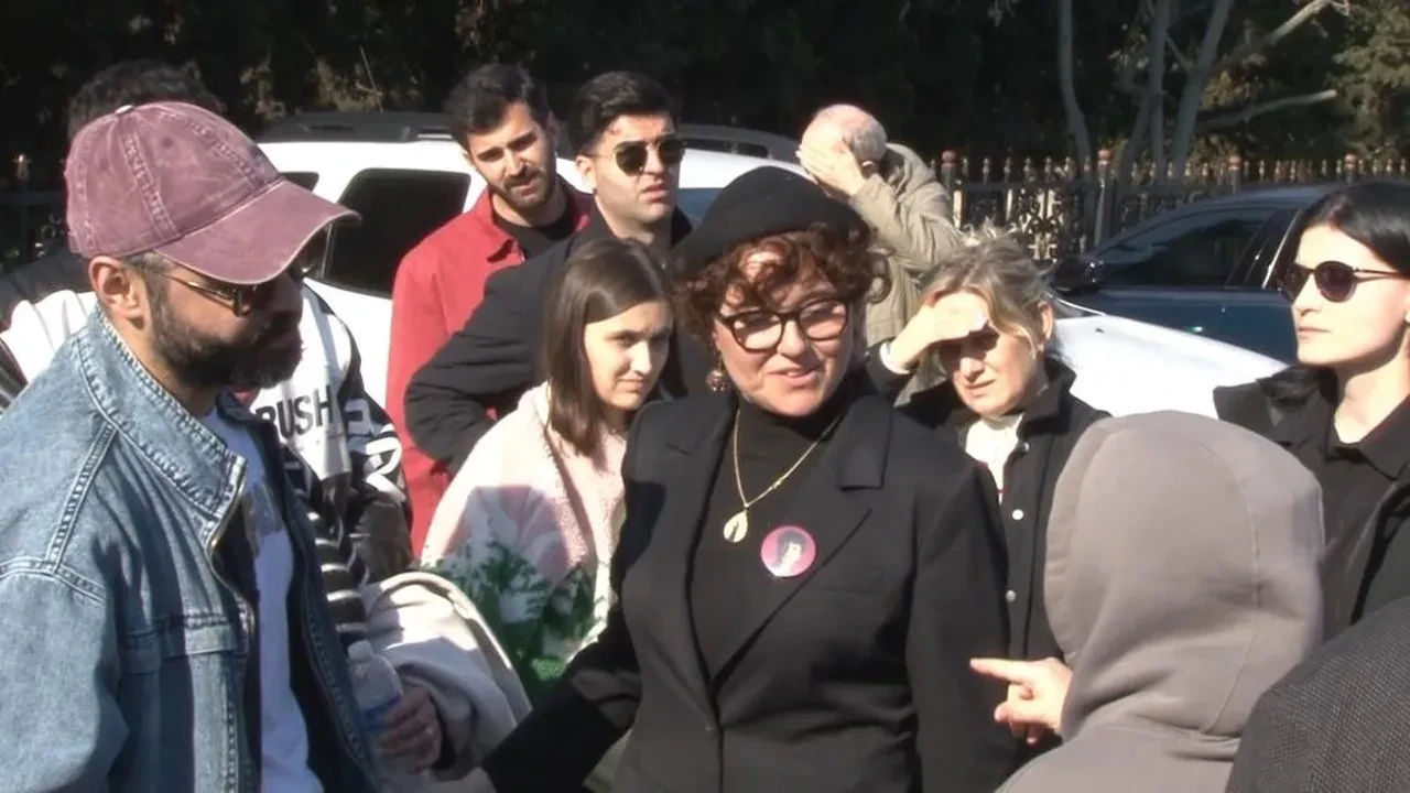 Mattia Ahmet Minguzzi 23 Nisan doğum gününde mezarı başında anıldı: "İçimizdeki çocuğu hiç öldürmeyelim"