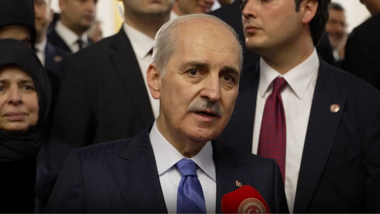 Numan Kurtulmuş: 