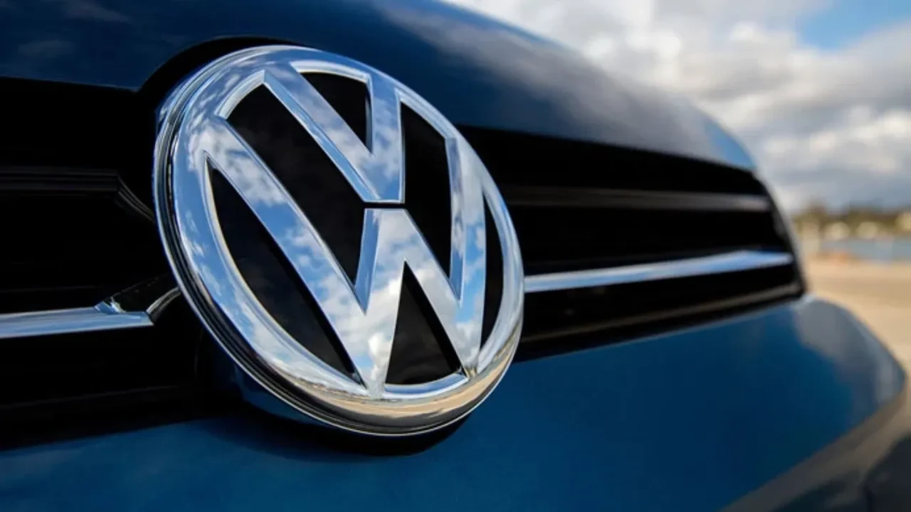 Volkswagen’de alarm: Üretim 1 milyon araç düşüyor