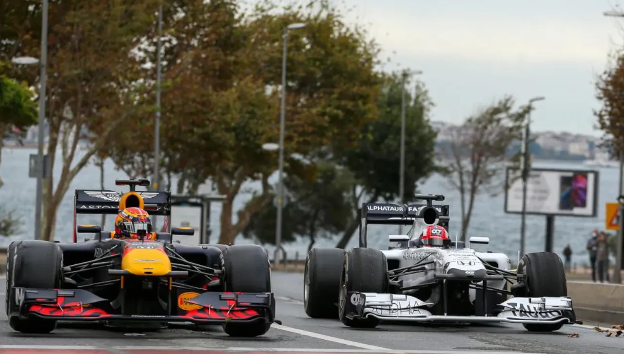 2026 Formula 1 aracı istanbul’da! Saat kaçta, nereden geçecek?