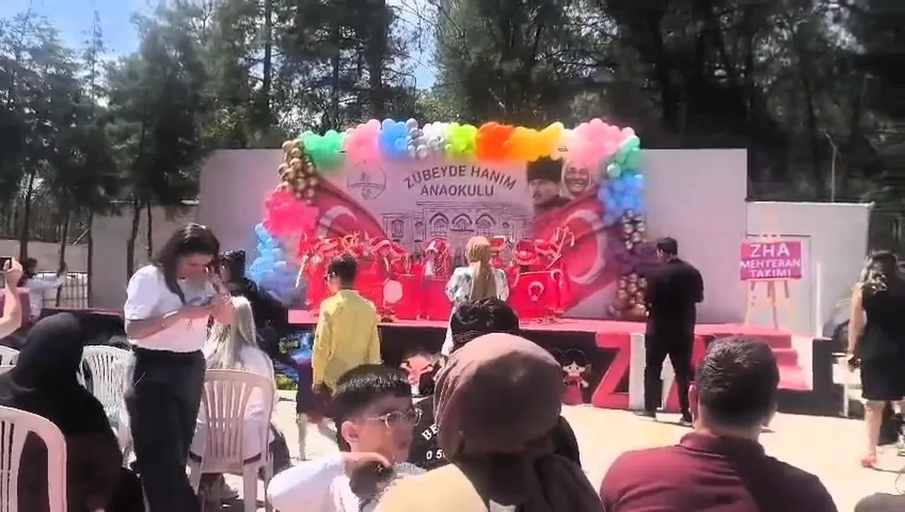 23 Nisan'da bir mehter krizi de Denizli'de! Müziği bir anda kestirdi