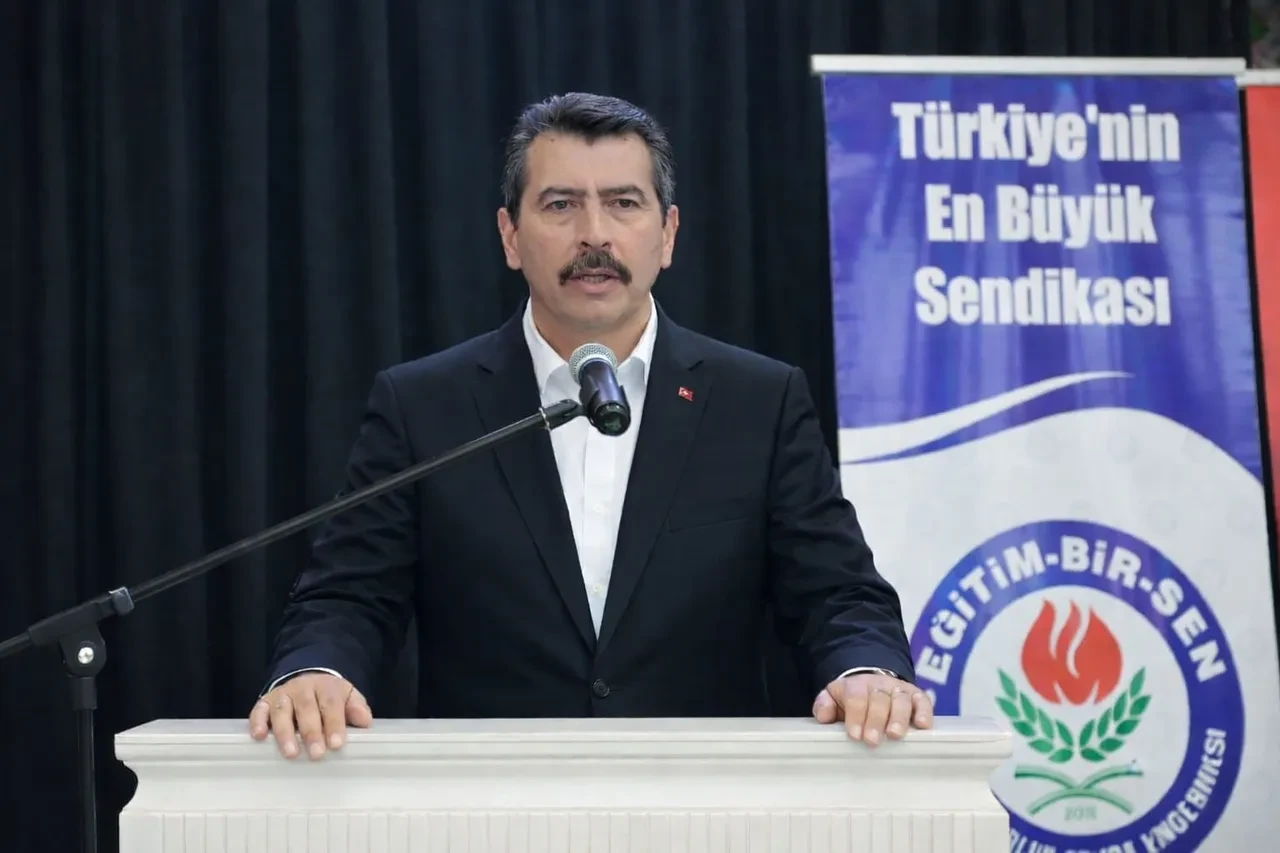 23 Nisan'da bir mehter krizi de Denizli'de! Müziği bir anda kestirdi