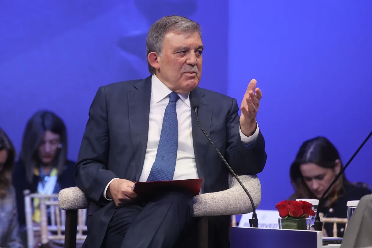 Abdullah Gül'den ABD ve İsrail'e tepki: Uluslararası kurallar hiçe sayıldı