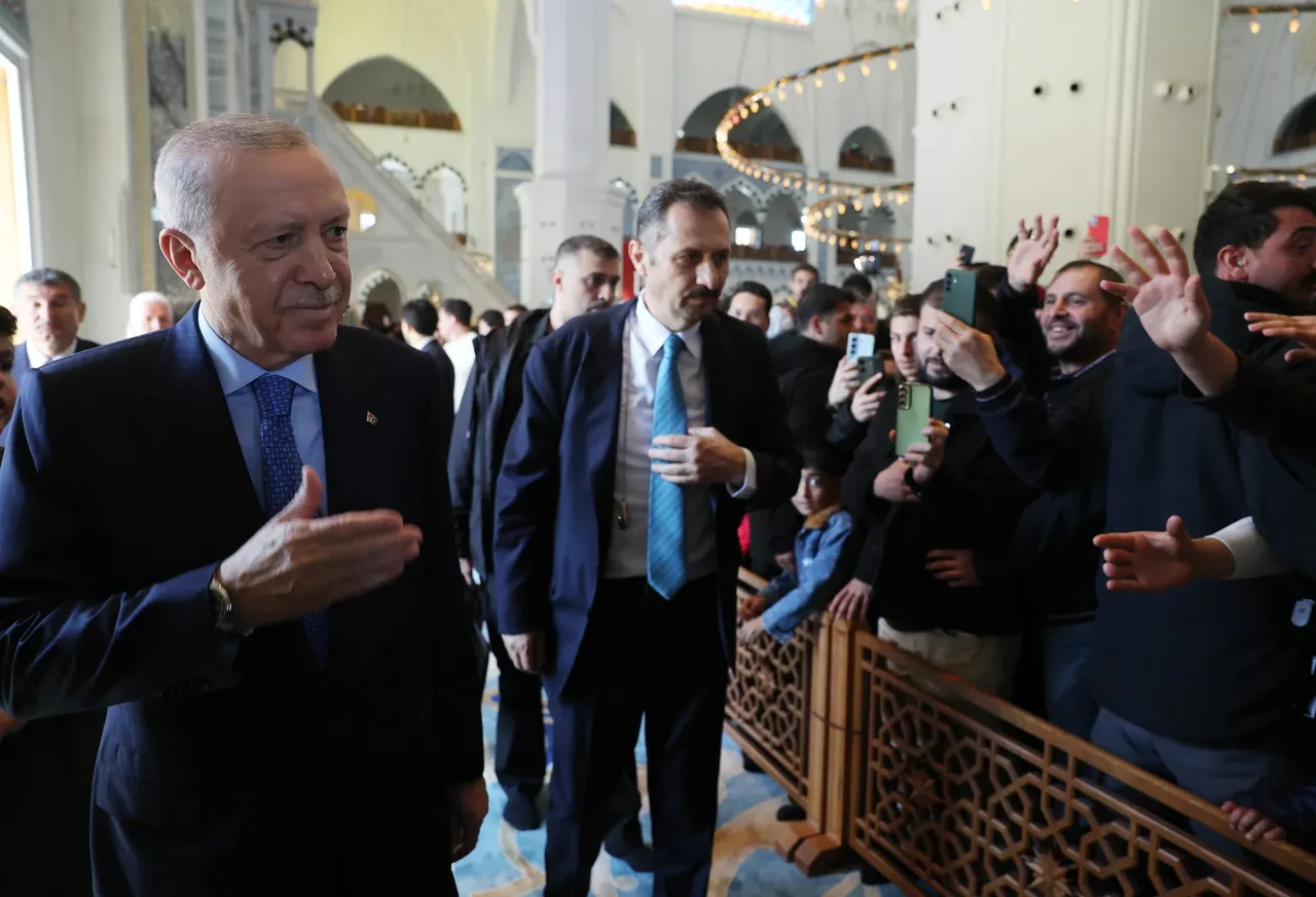 Cumhurbaşkanı Erdoğan Hafızlık İcazet Merasimi'ne katıldı! Kur'an-ı Kerim tilaveti mest etti 