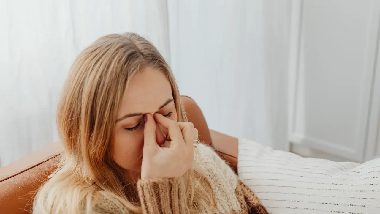 Evde doğal yöntemle tüm sinüsleri boşaltın! İltihap artarsa beyin hasar alabilir