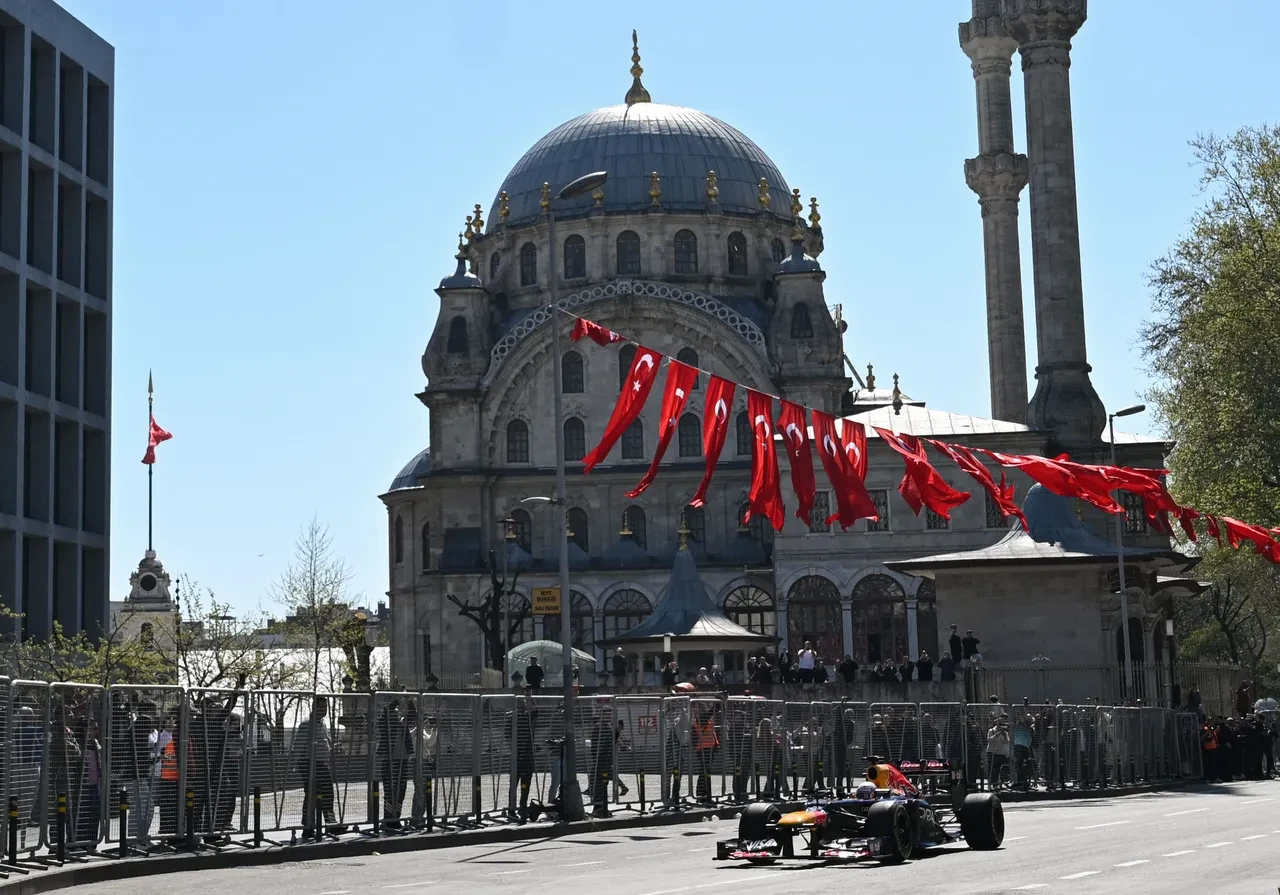 Formula 1 yeniden Türkiye'de! Cumhurbaşkanı Erdoğan'dan dikkat çeken açıklamalar