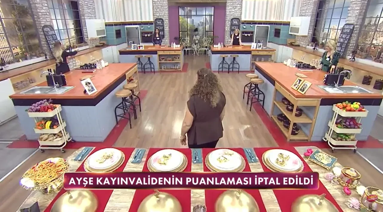 Gelinim Mutfakta'da kaynana Ayşe'nin tadımı neden iptal edildi? Aslı Hünel'i şoke eden puanlama kararı