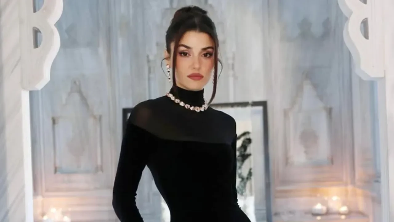 Hande Erçel'in yüzüne ne oldu? Hande Erçel estetik mi yaptırdı?