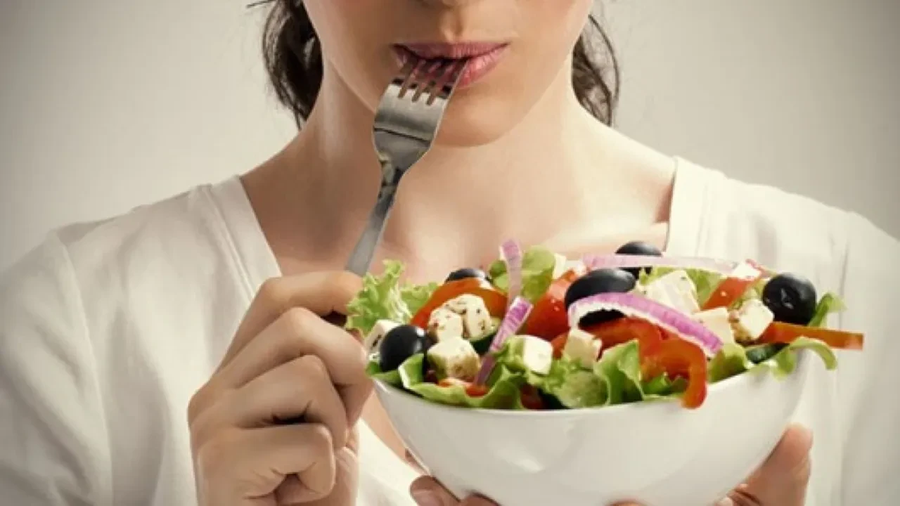 Herkes zayıflamak için peynir ekmek gibi kullanıyor ama… Mucize sanılan iğnelerin vücutta yol açtığı korkunç tahribat ortaya çıktı