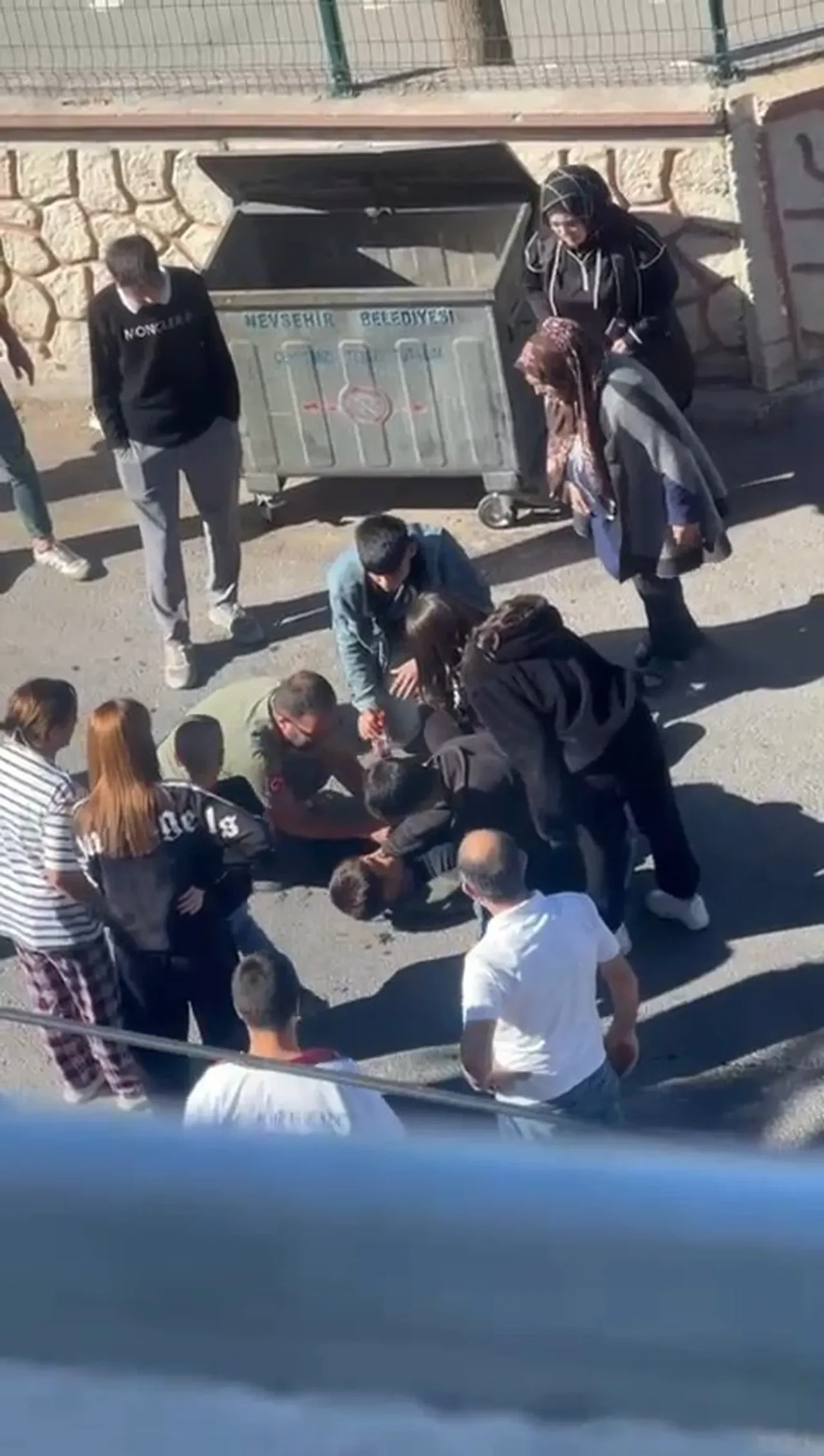 Katil zanlısı çocuk, yaşı kadar ceza aldı