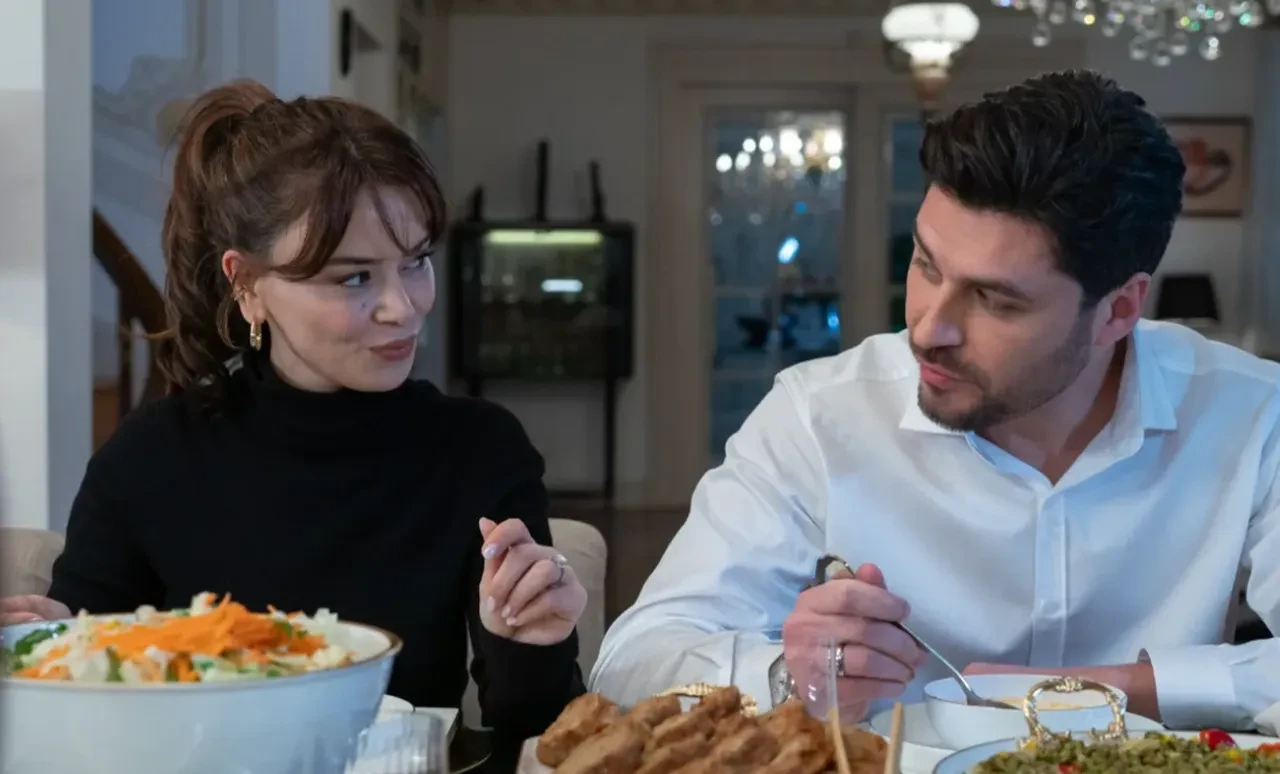 Kızılcık Şerbeti dizisinde şok veda! Gökberk Yıldırım, Kızılcık Şerbetinde bu akşam son kez oynayacak