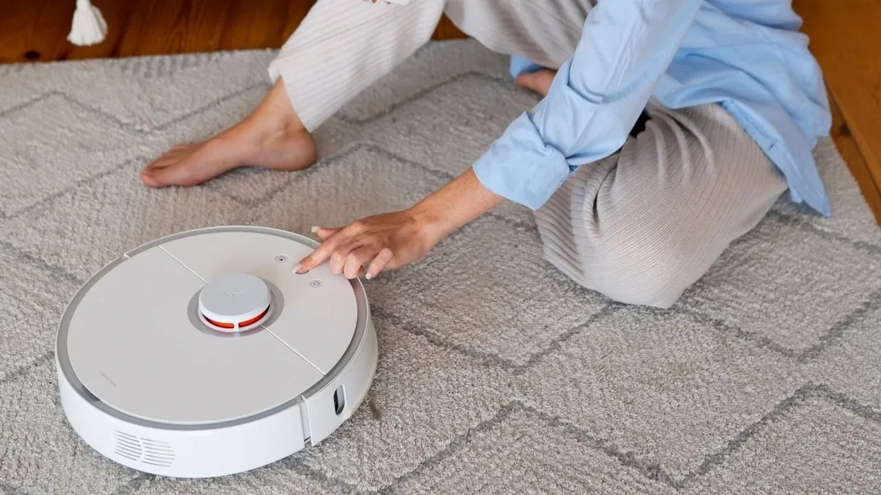 Robot süpürgeyi temizlerken iki defa düşünün! Ayarlardaki ayrıntıya dikkat