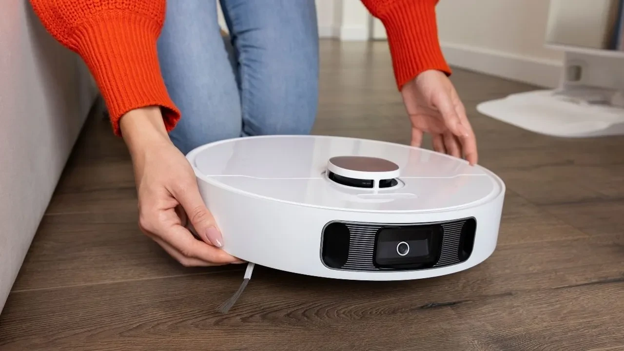 Robot süpürgeyi temizlerken iki defa düşünün! Ayarlardaki ayrıntıya dikkat