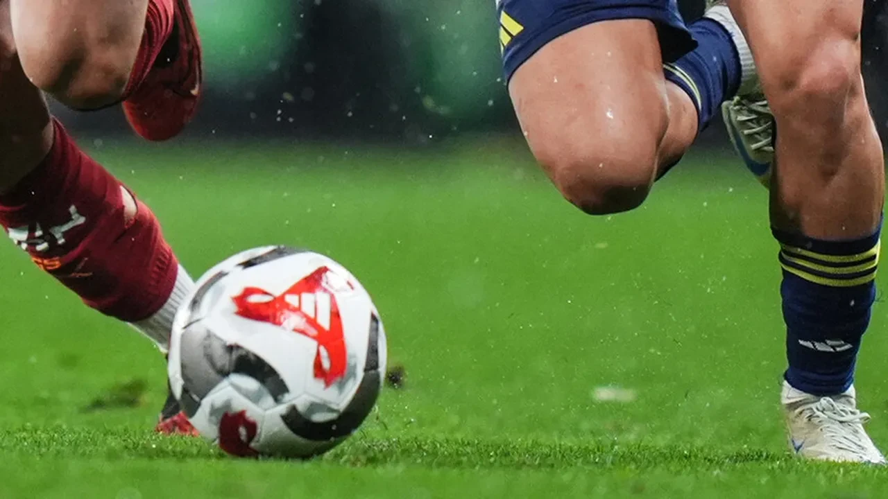 Galatasaray Fenerbahçe maç kadrosu ve muhtemel 11 belli oldu