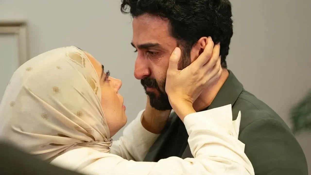 Kızılcık Şerbeti 5. sezon kadrosuna sürpriz isim! Firaz geri mi dönüyor?