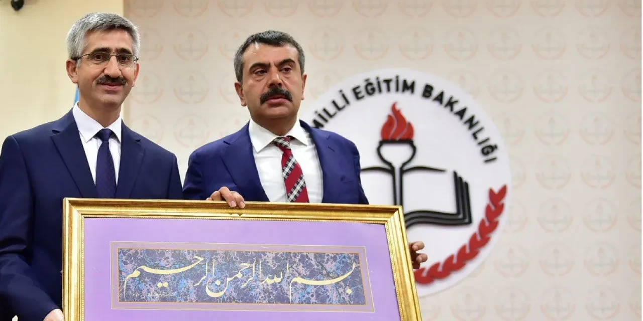 MEB'de üst düzey değişim: Atama ve görevden alma kararları Resmi Gazete'de