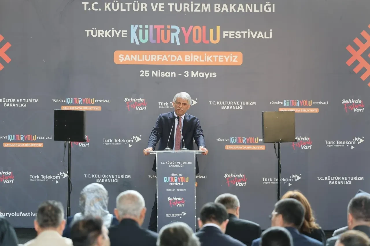 Mezopotamya’nın kalbi Şanlıurfa’da Kültür Yolu Festivali başladı!