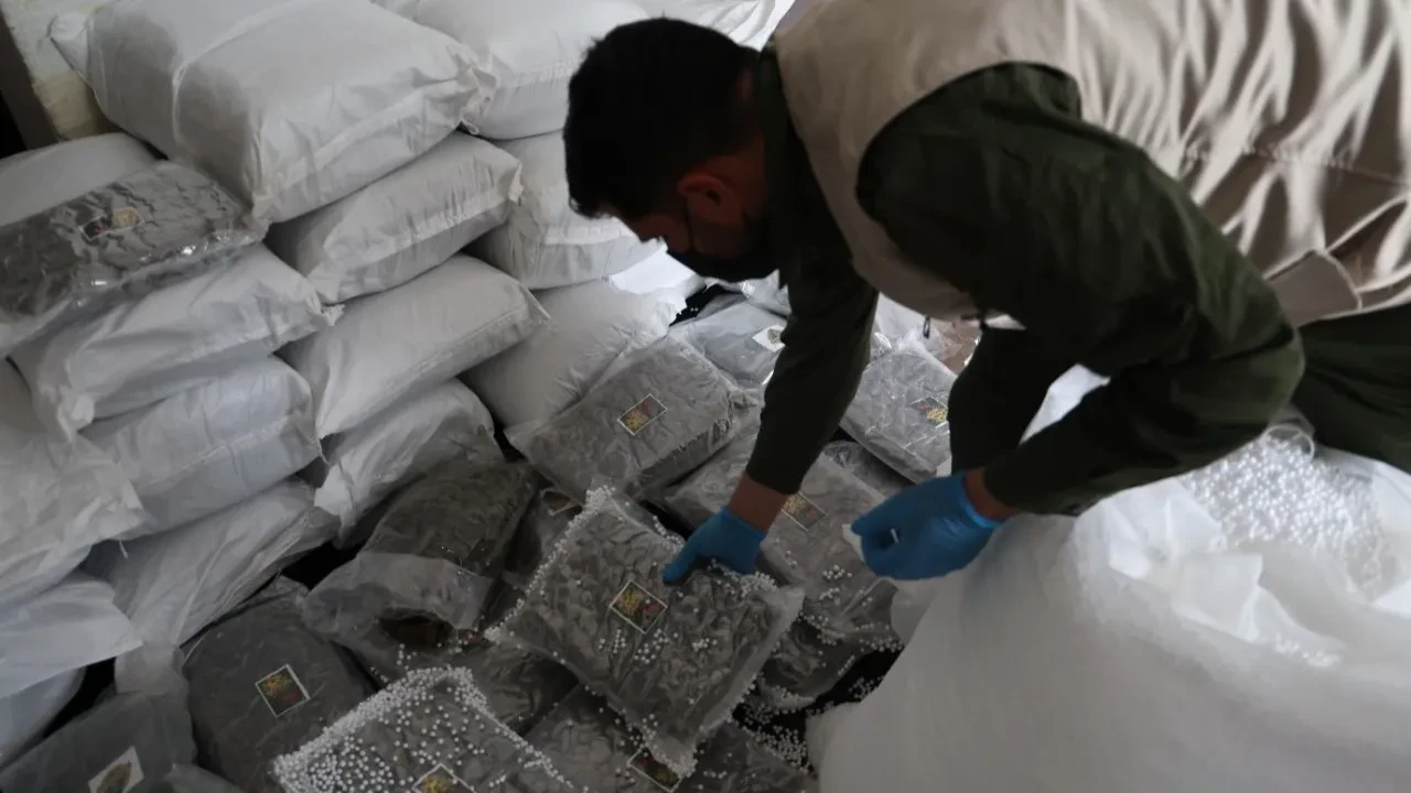 MİT’ten uluslararası uyuşturucu operasyonu! Kilolarca ele geçirildi: Değeri 300 Milyon TL 