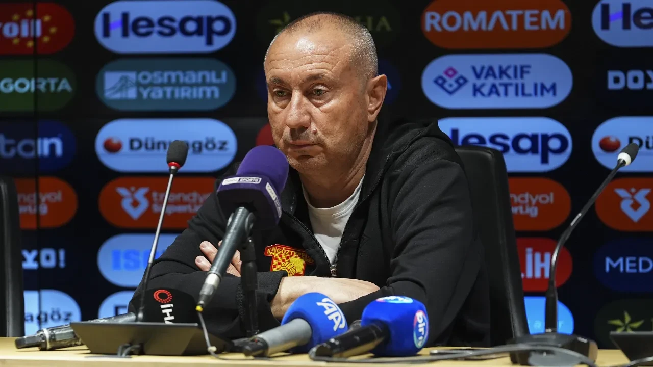 Stoilov, Antalyaspor galibiyetini değerlendirdi! 