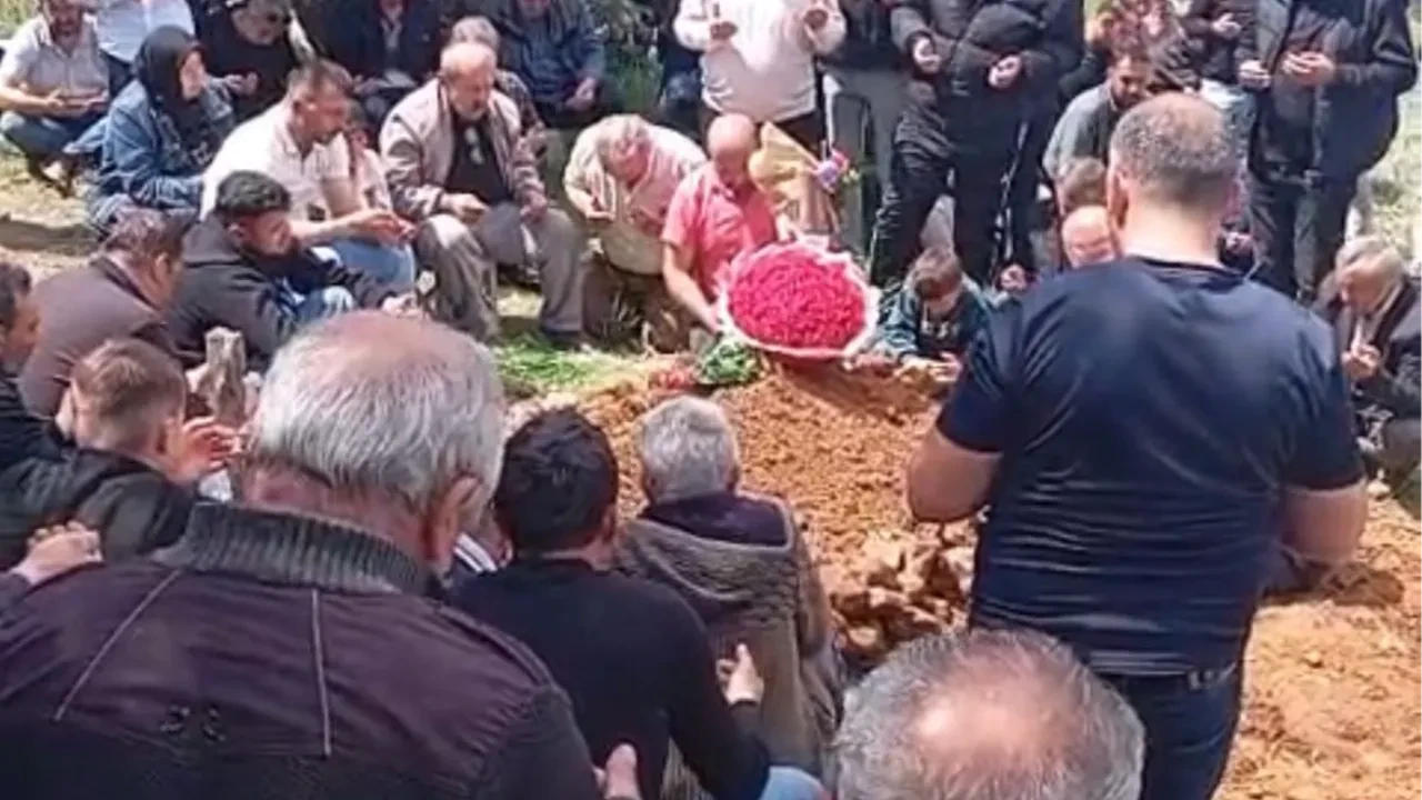Gelinin çiçeği damadın mezarına koyuldu! Düğün günü ölen çifte acı veda