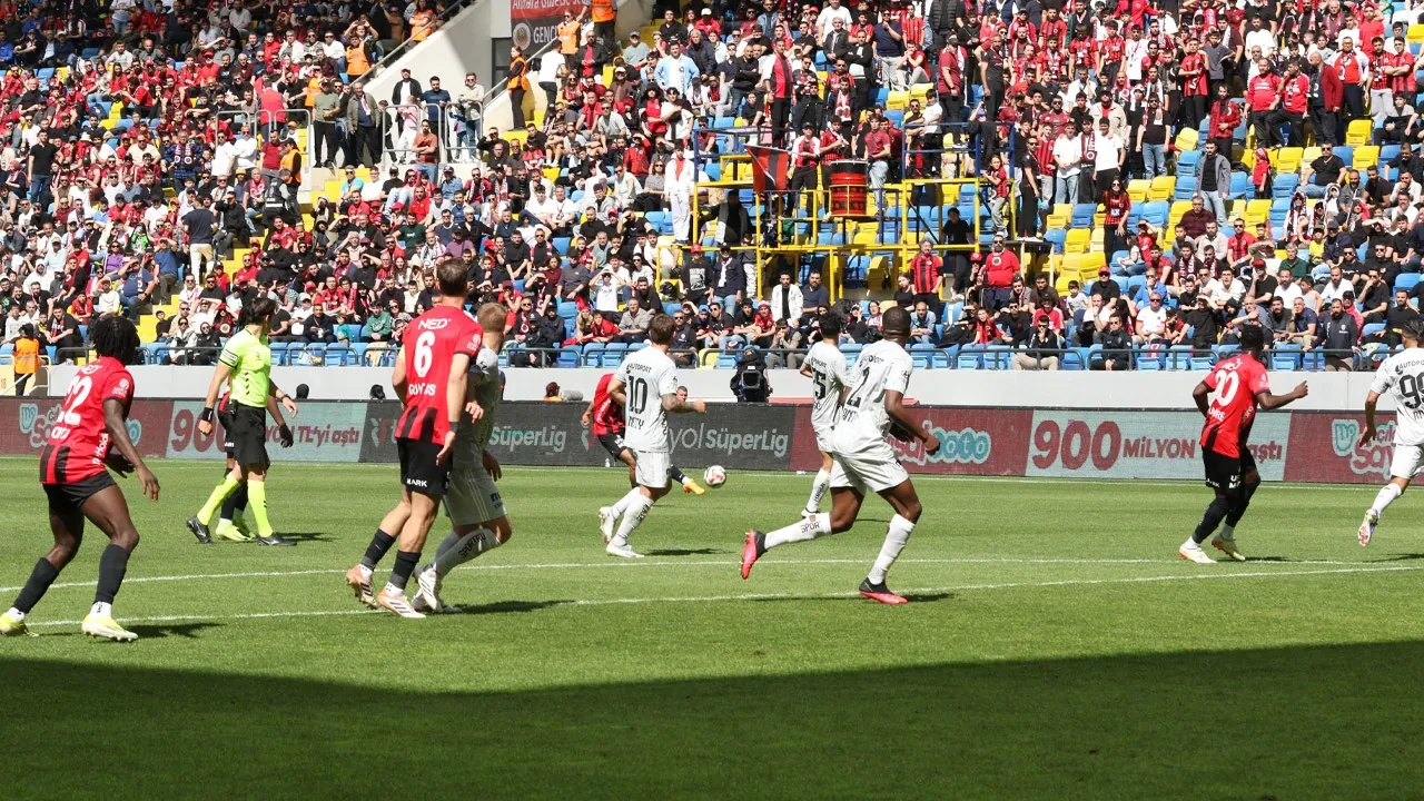 Gençlerbirliği 3 puanı tek golle aldı! Başkent ekibi, Kocaelispor'u mağlup etti