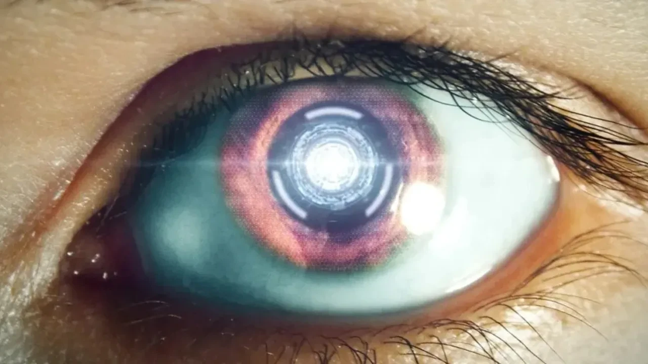 Görme bozukluğu, yeni yöntem sonrası tarihe karışabilir: Yapay retine geliştirildi