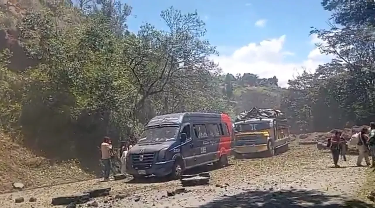 Kolombiya'da bombalı saldırı: Çok sayıda ölü ve yaralı var