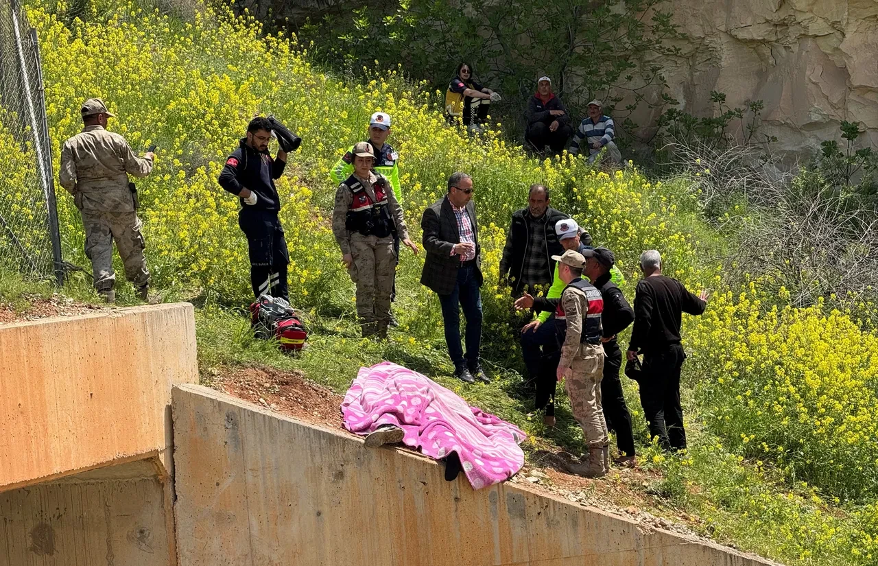 Şanlıurfa'da kahreden haber: 15 Yaşındaki kayıp çocuk menfezde ölü bulundu