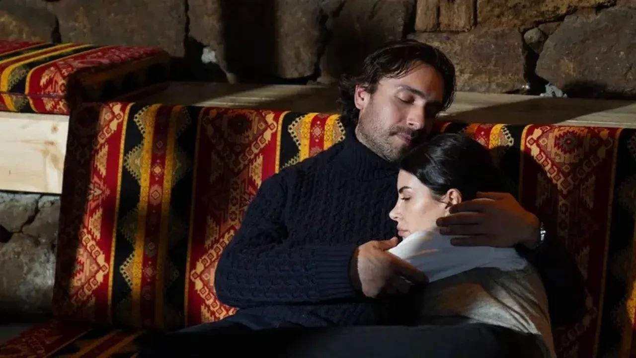 Taşacak Bu Deniz dizisinin çatışma sahneleri kesilmişti! Senaristlerden imalı paylaşım geldi