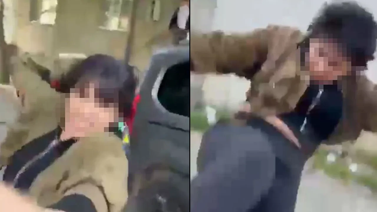 Eski kocasını sokak ortasında kaskla darbetti! O anlar kamerada