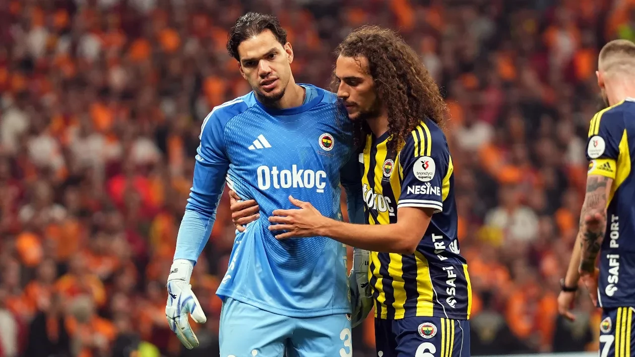Fenerbahçe'de Ederson'dan özür açıklaması! "Yapmamam gerekirdi"