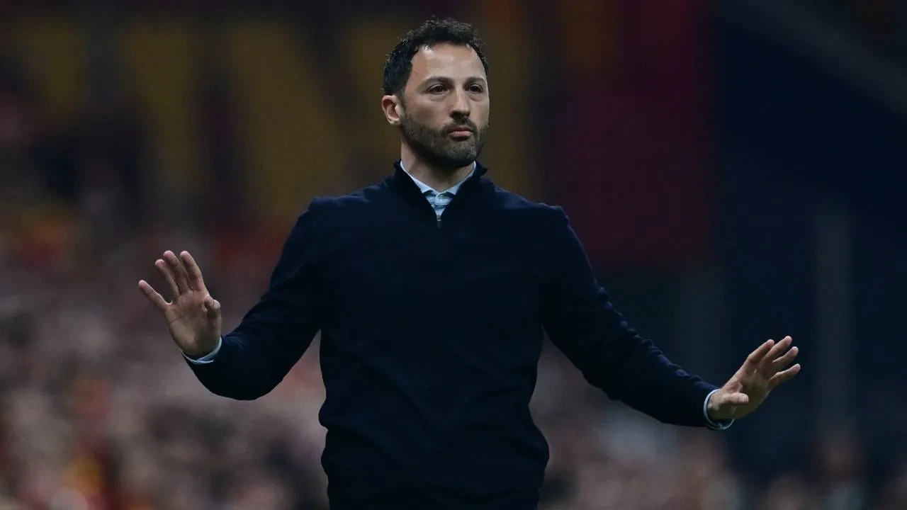 Fenerbahçe'de Tedesco, Galatasaray yenilgisinin ardından konuştu! "Bir suçlu varsa benim"