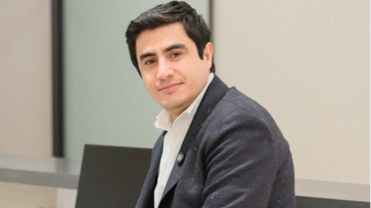  İnme Sonrası Yeniden Yürümek: Hayat Eskisi Gibi Olabilir mi?