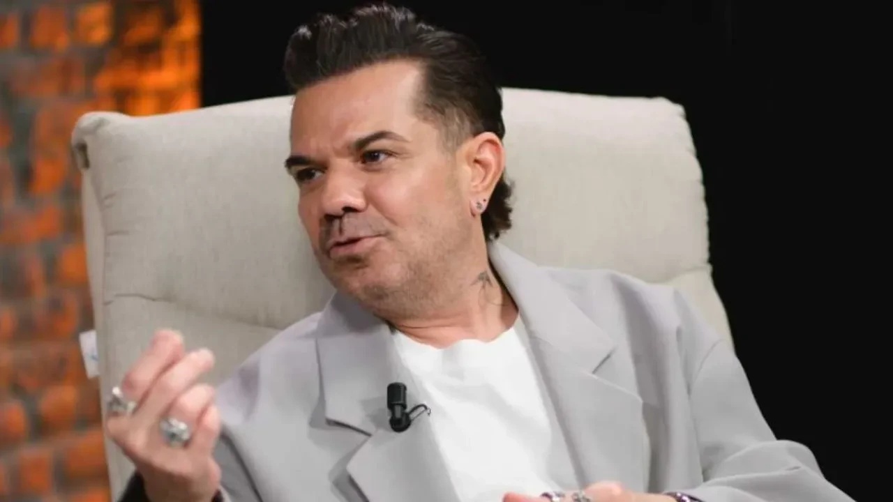 Kenan Doğulu’dan dikkat çeken Los Angeles itirafı! “Mülkiyet hissine karşı bir soğuma yaşadım”