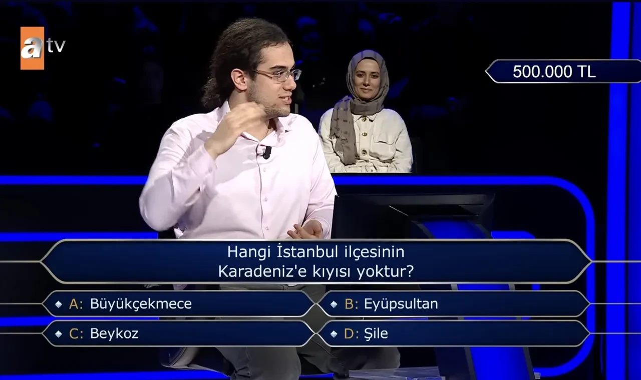 Kim Milyoner Olmak İster'de 1 Milyon TL'lik soru: Millî maçta ‘hat trick’ yapan ilk futbolcu