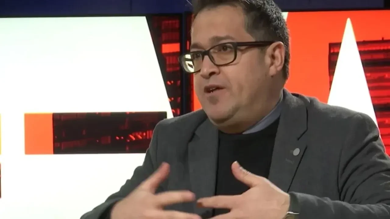 Mercan Köşk dizi konusu nedir? Mercan Köşk dizi oyuncuları kimler?