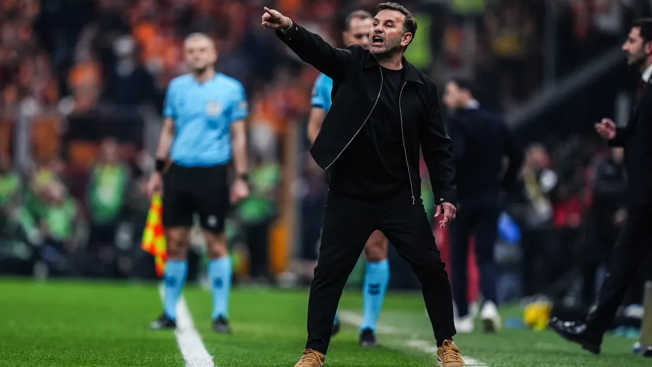 Okan Buruk Galatasaray'ın Fenerbahçe galibiyetini açıkladı: Sistemleri oyun kurmamızı kolaylaştırdı