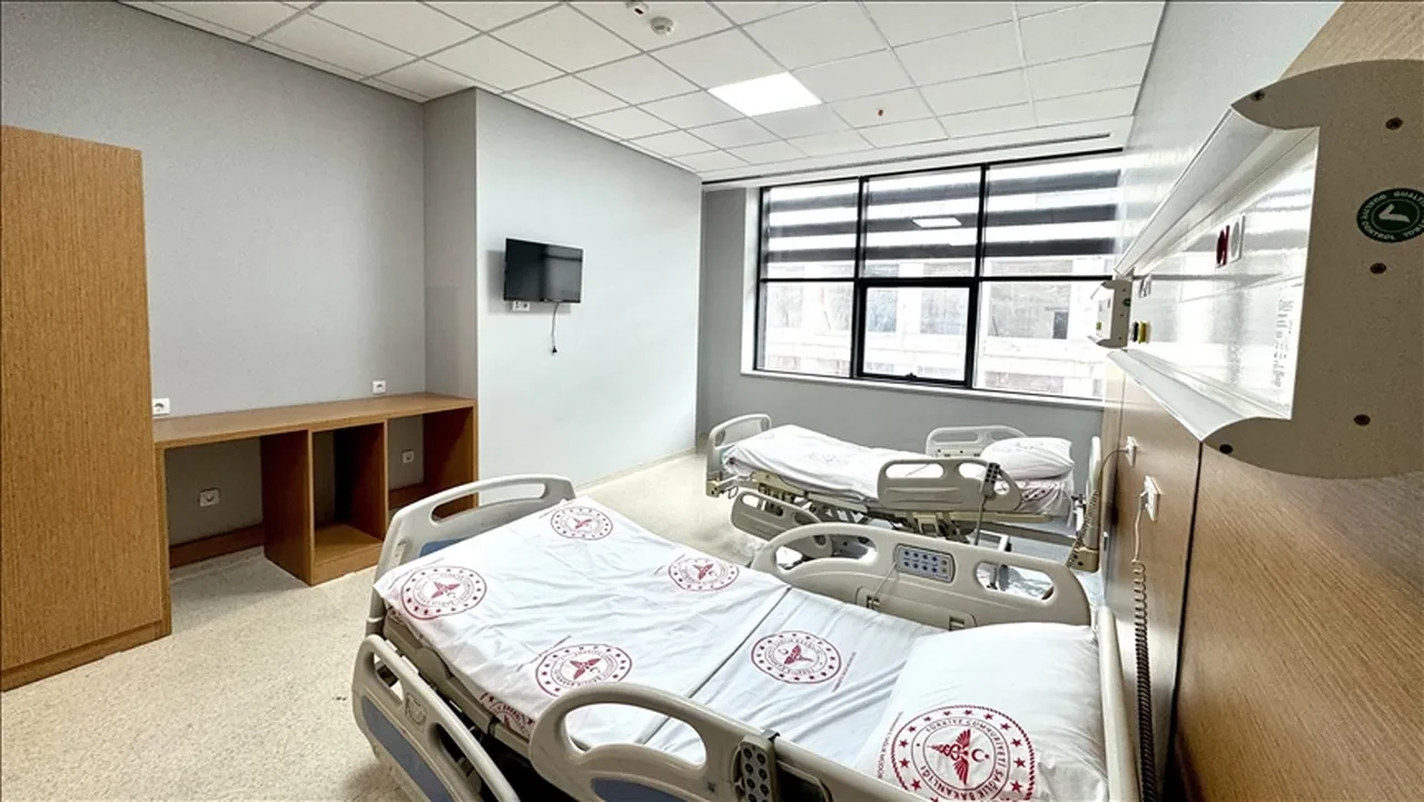 Resmi Gazete'de çıkan karar sonrası "Hastaneler satılıyor" iddiasına açıklama