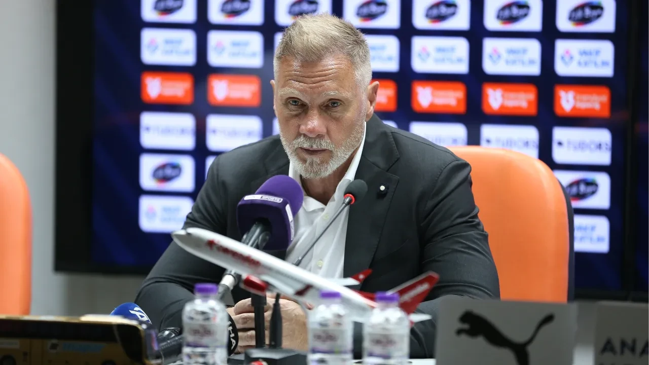 Samsunspor'da Thorsten Fink, Alanyaspor galibiyetini değerlendirdi