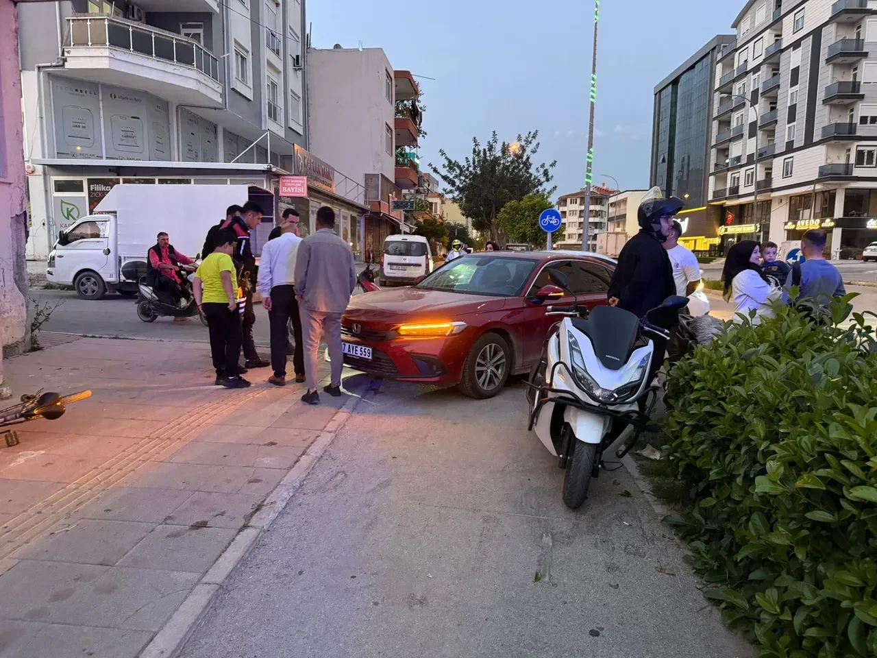 Antalya’da eşi benzeri görülmemiş ikna çabası: Yaralı çocukları ambulansa bindiremediler