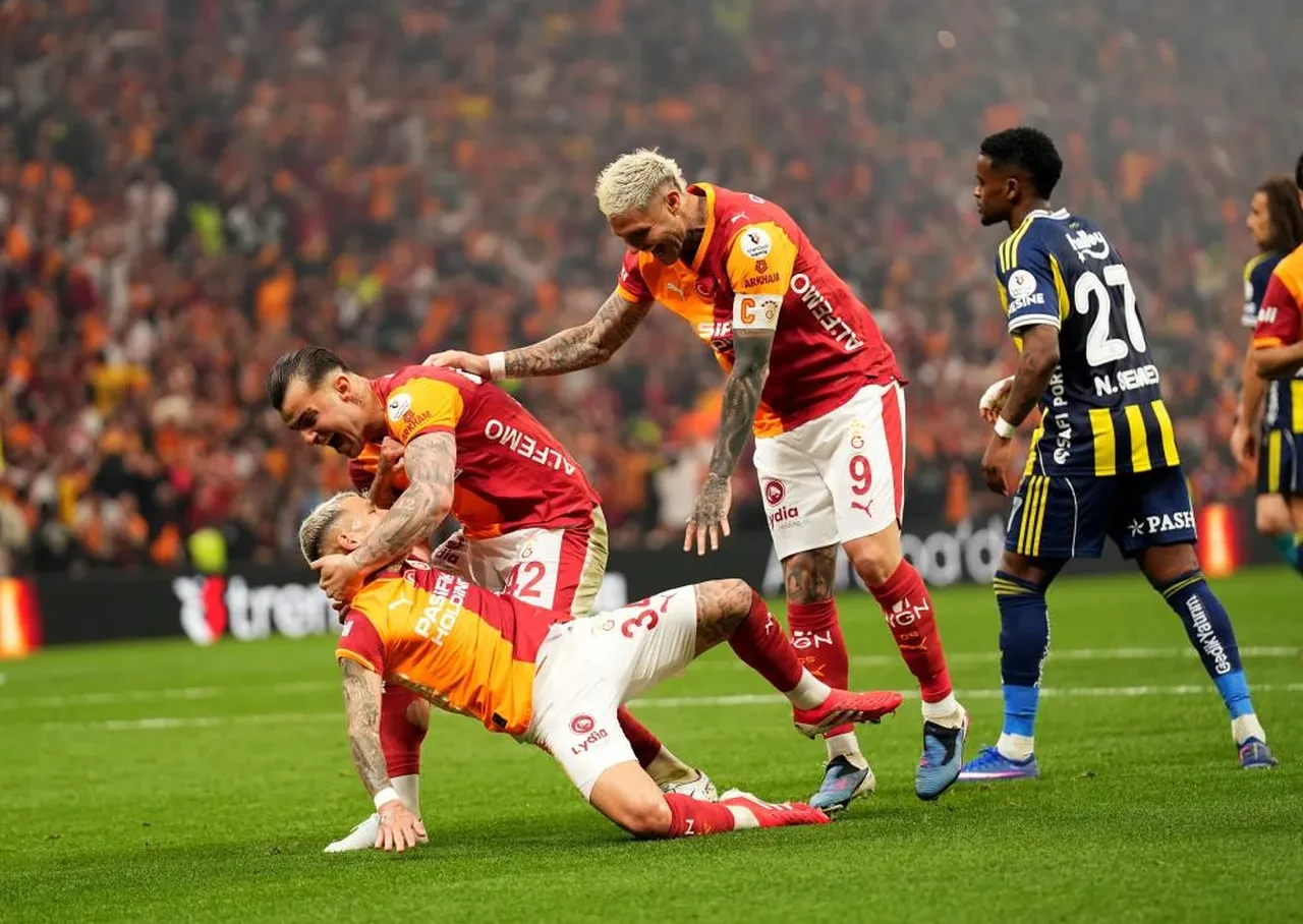 Arsenal, Galatasaray'ın 3 yıldızına kancayı taktı