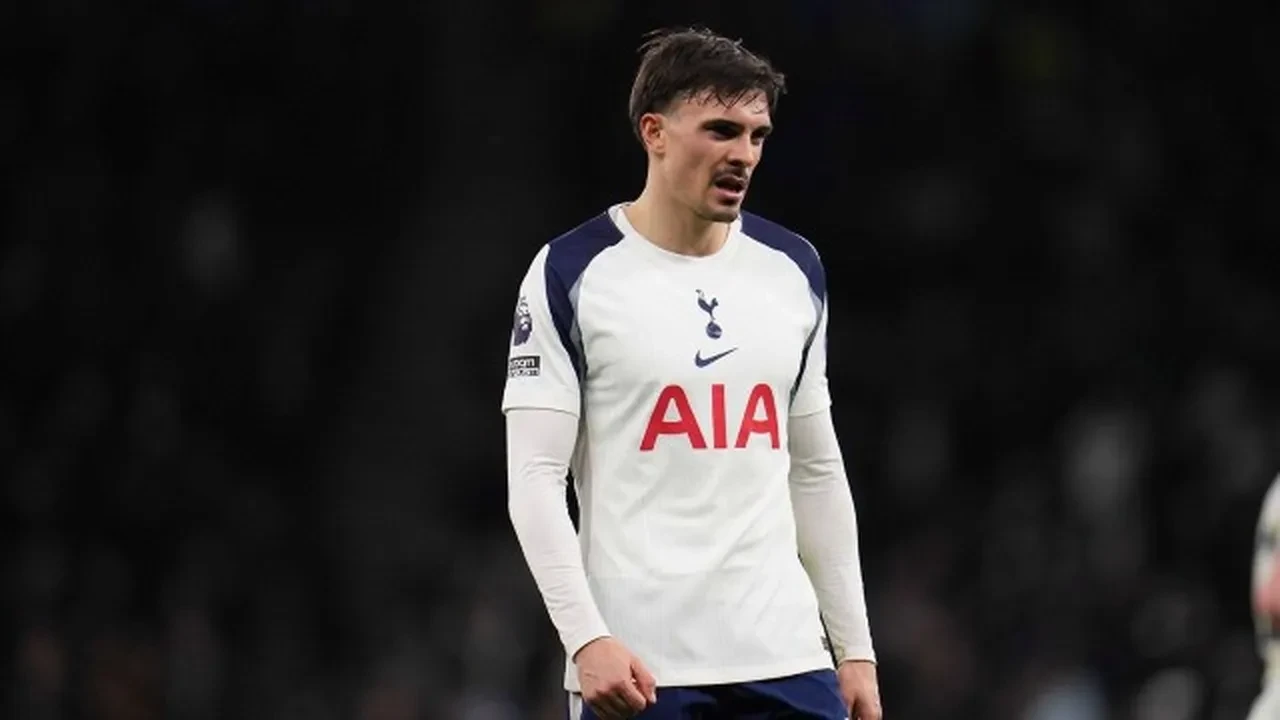 Beşiktaş’ta yeni rota İngiltere: Sergen Yalçın’ın gözü Portekizli yıldızda!